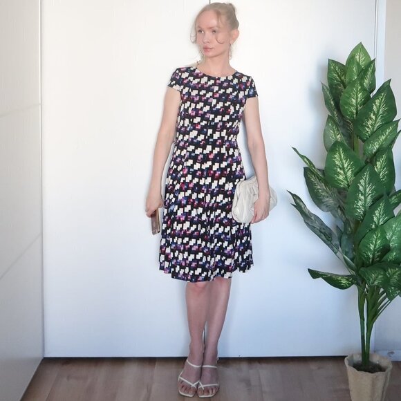 Eliza J. Cap Sleeve Geometric Print A-line Mini Dress Size 0P - Picture 1 of 15